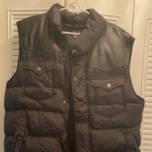 True Rock Puffer Vest